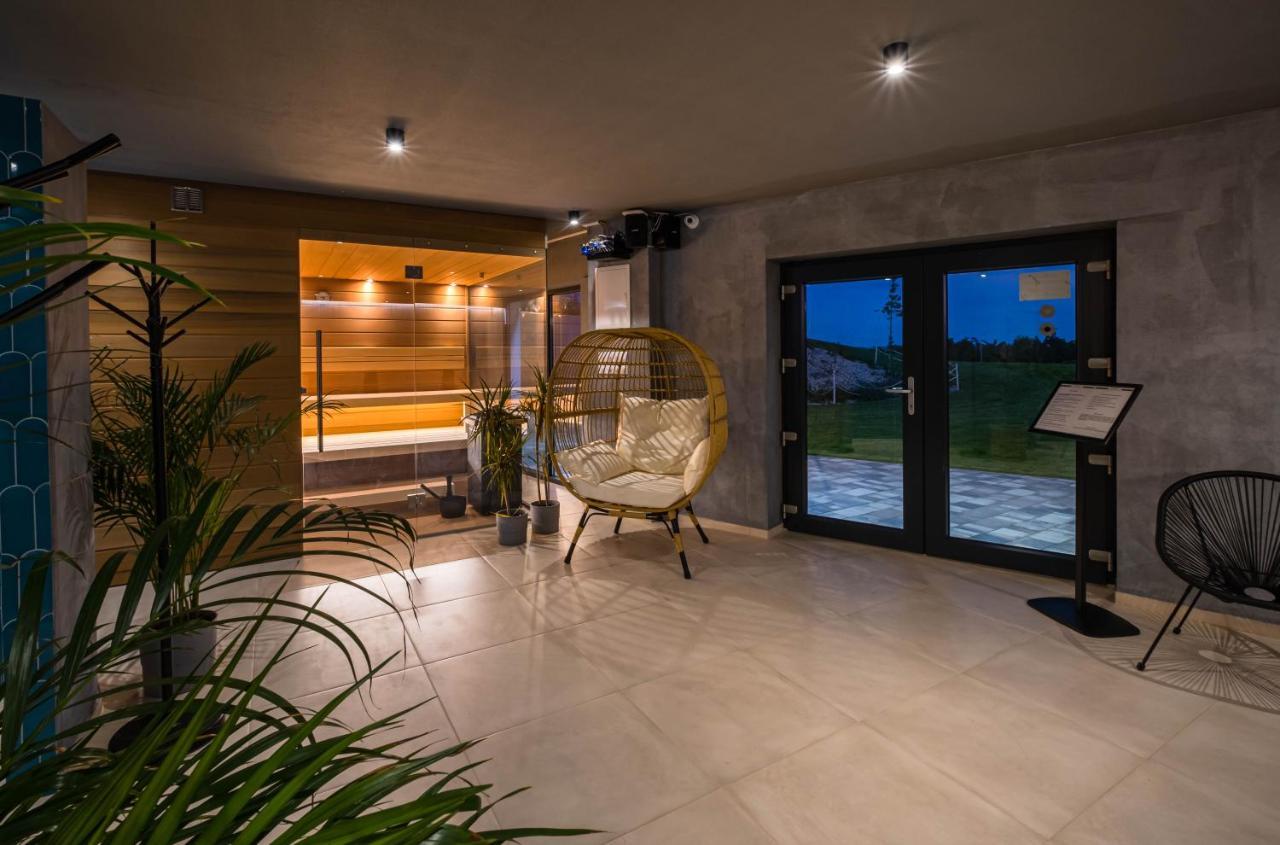 Hotel Dobosi Pincészet Szentantalfa Esterno foto