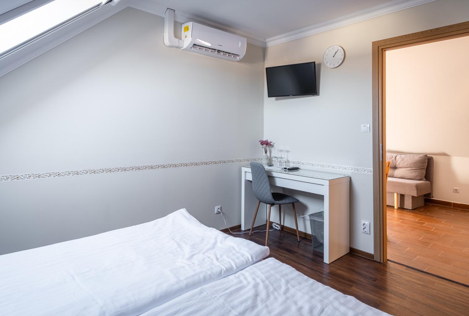 Hotel Dobosi Pincészet Szentantalfa Esterno foto